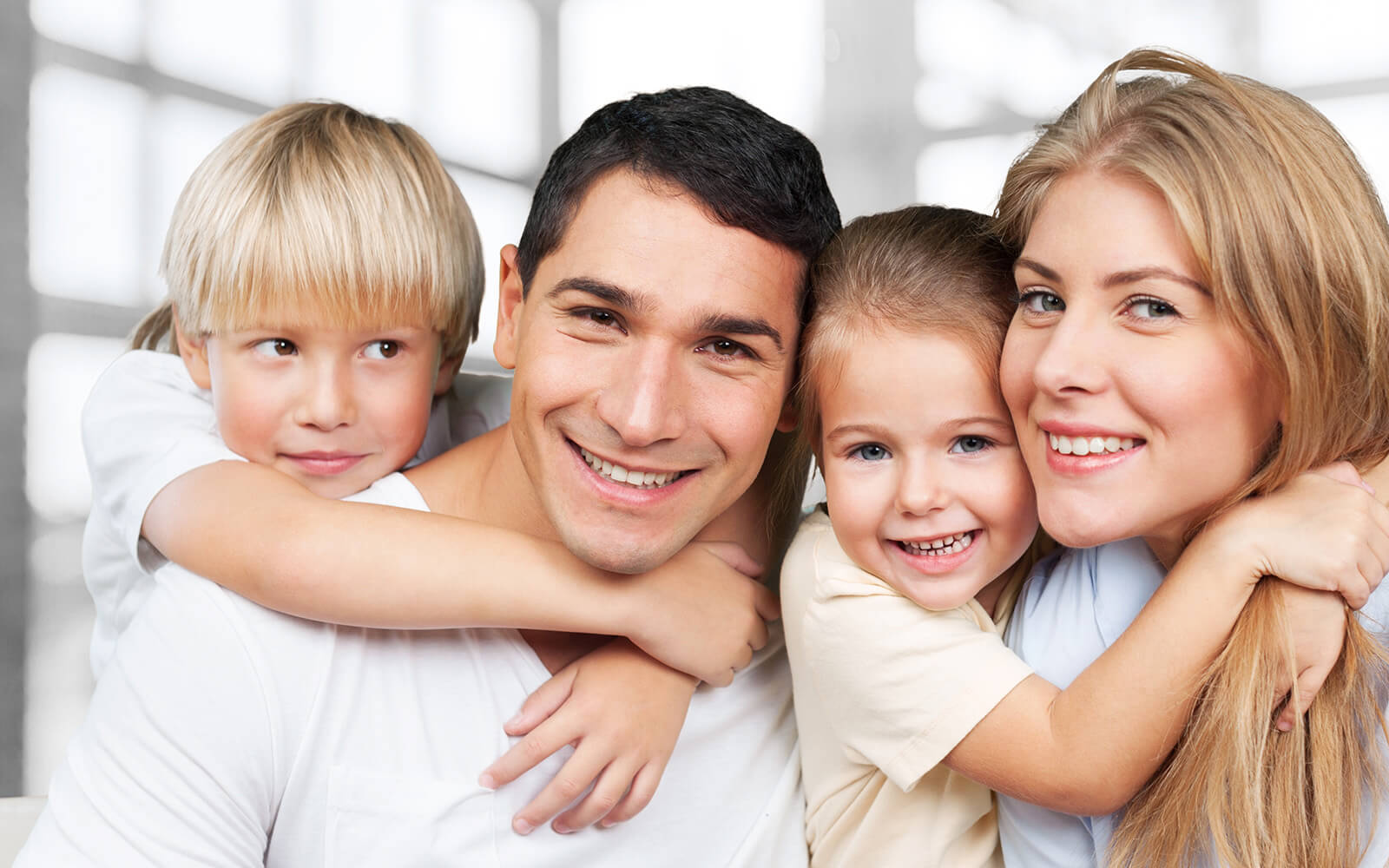 Cтоматологическая клиника для всей семьи Cтоматологическая клиника для всей семьи